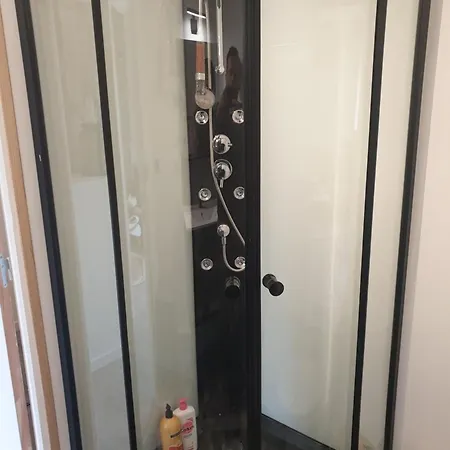 L'hirondelle Apartment