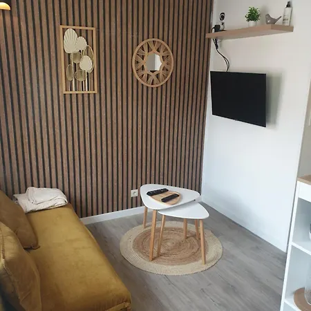 L'hirondelle Pre-en-Pail-Saint-Samson