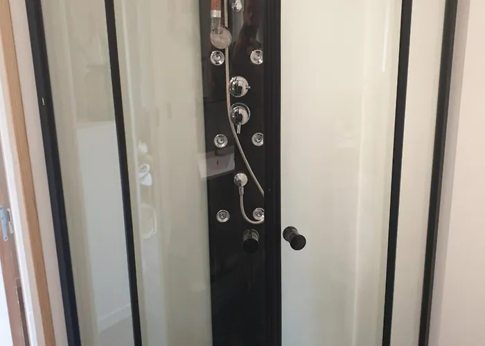 L'hirondelle アパート